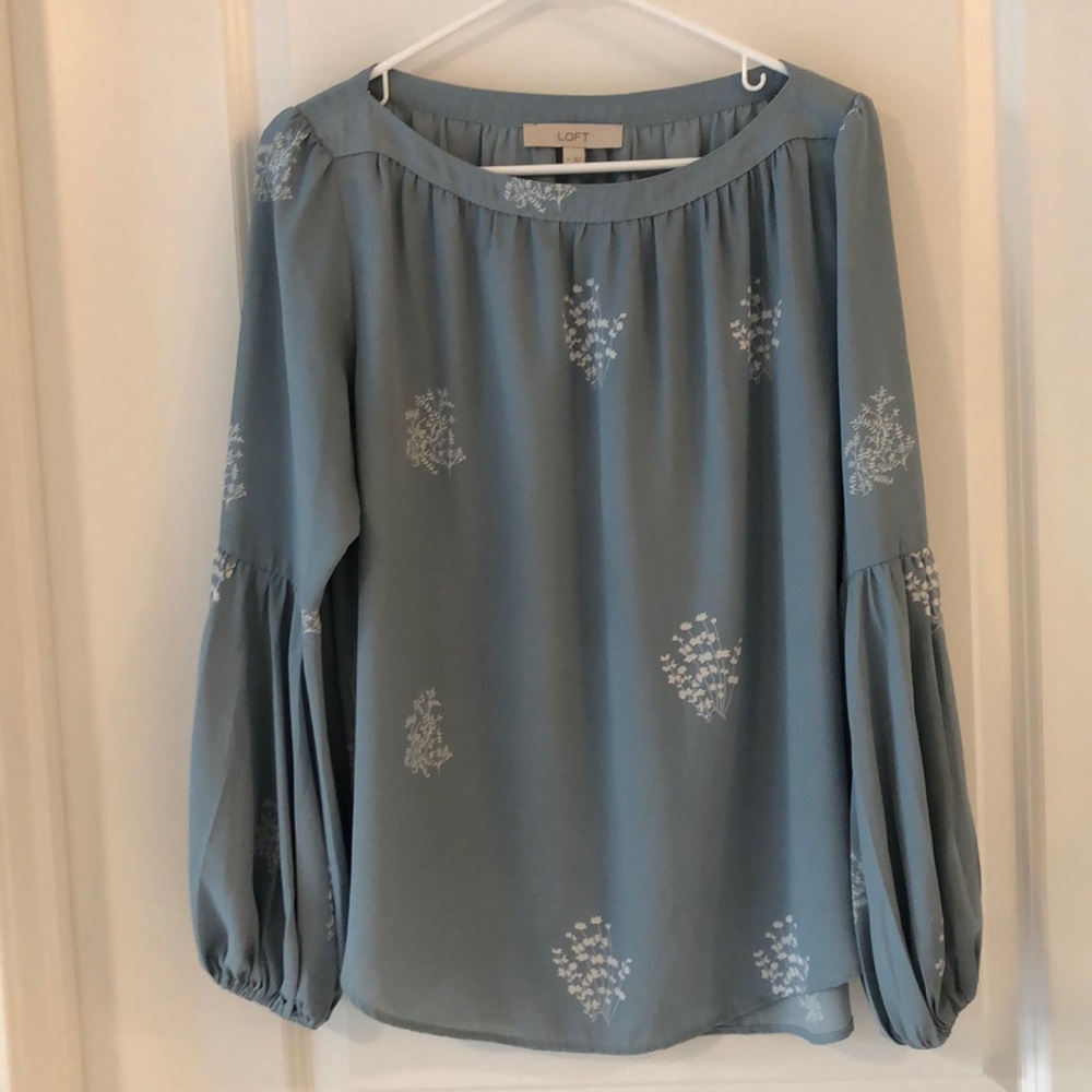 Boat neck, balloon sleeve blouse